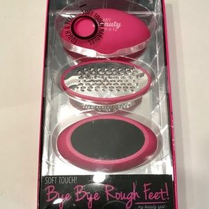 Bye bye rough feet/callous remover *SOLD*